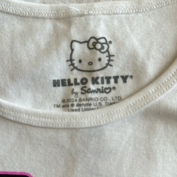 Hello Kitty White Crop Tank Top XL - Picture 3 of 6